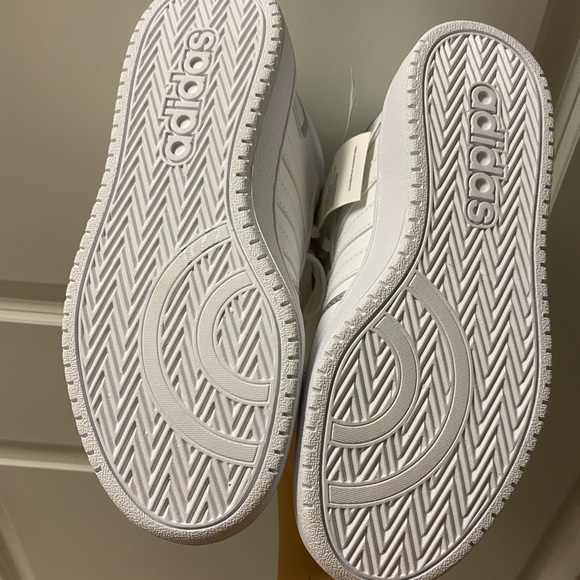 adidas high tops - Picture 4 of 4